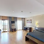 Samba Ξενοδοχείο 3*