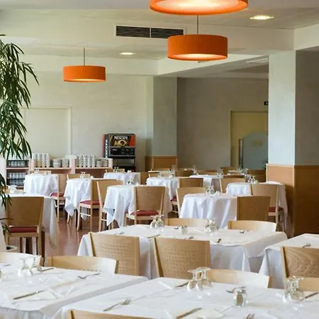 Hotel Samba 3*