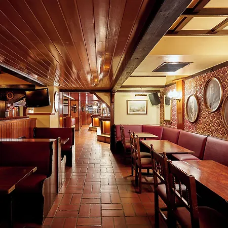 Samba Льорет-де-Мар